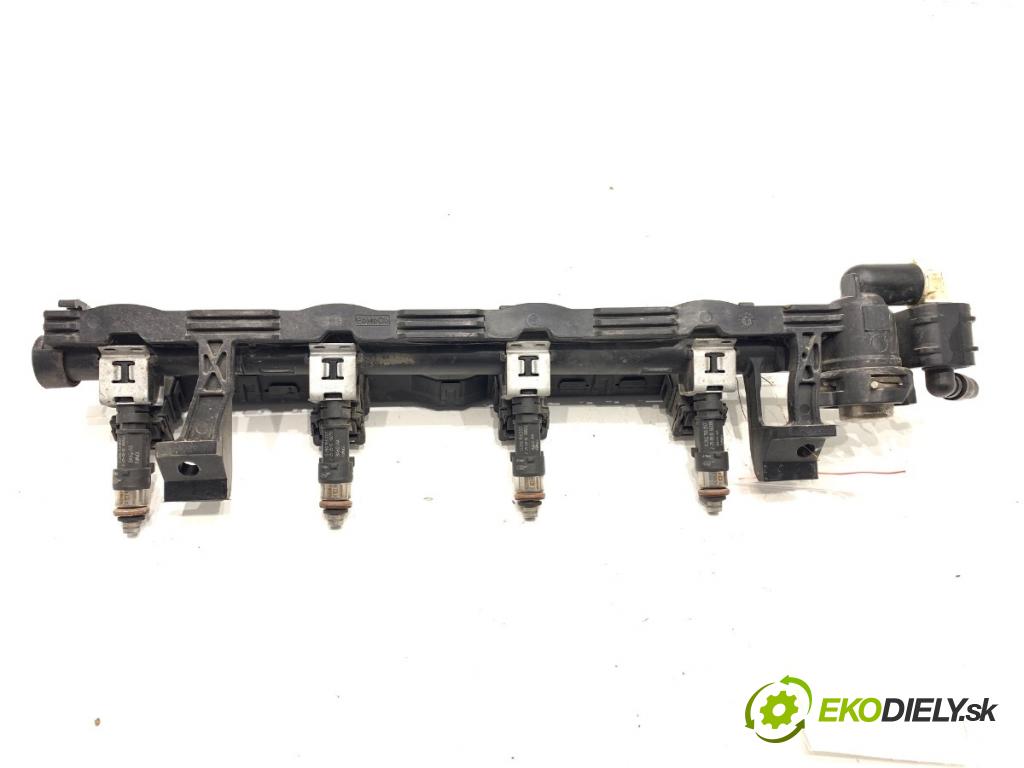 FORD FIESTA MK7 liftback 2010 60 kW 1.25 1242 Lišta vstrekovacia 8A6G-AA (Vstrekovacia lišta)