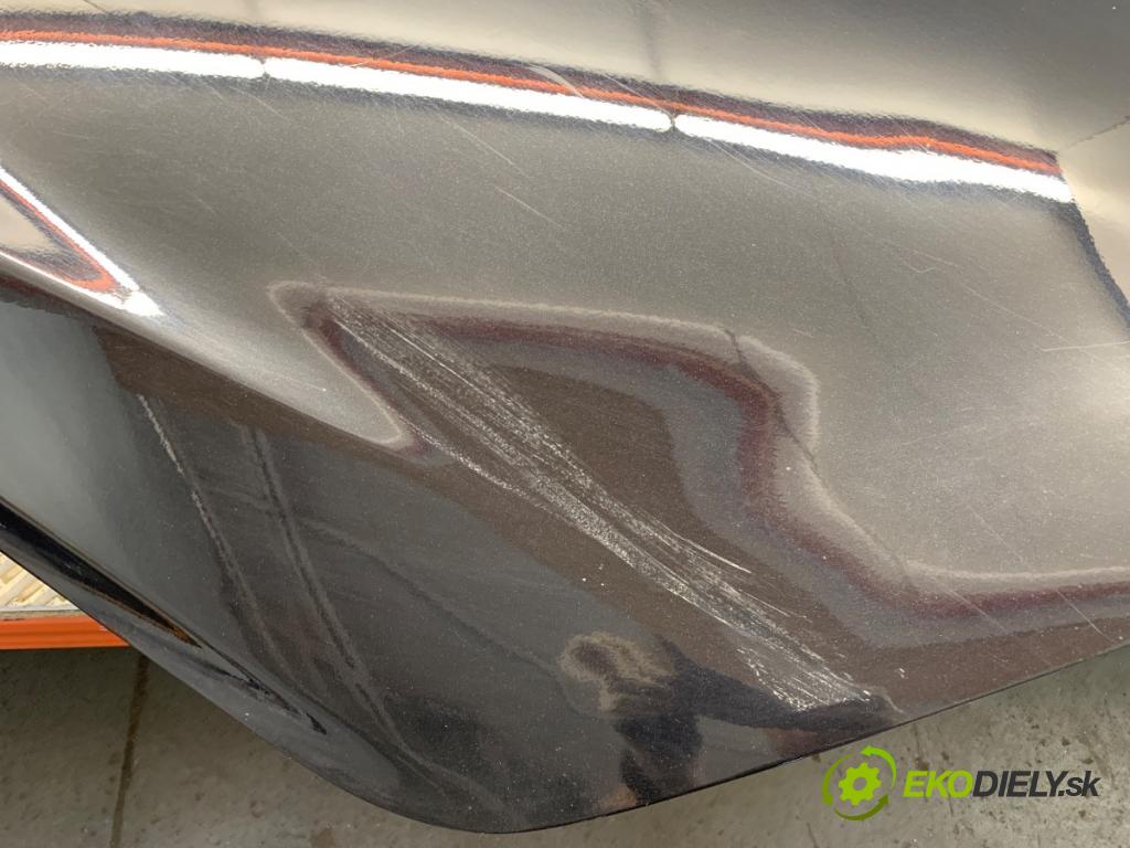 FORD FIESTA MK7 liftback 2010 60 kW 1.25 1242 dveře levý zadní část