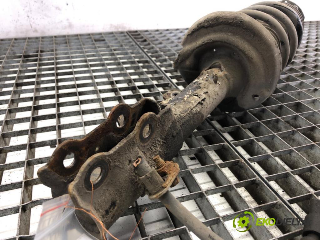 FORD FIESTA MK7 liftback 2010 60 kW 1.25 1242 Tlmič pravy predný ZE