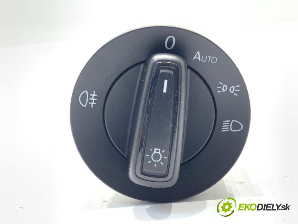 VW GOLF VII Kombi 2015 81 kW 1.6 TDI 1598 spínač světel 5G0941431AQ