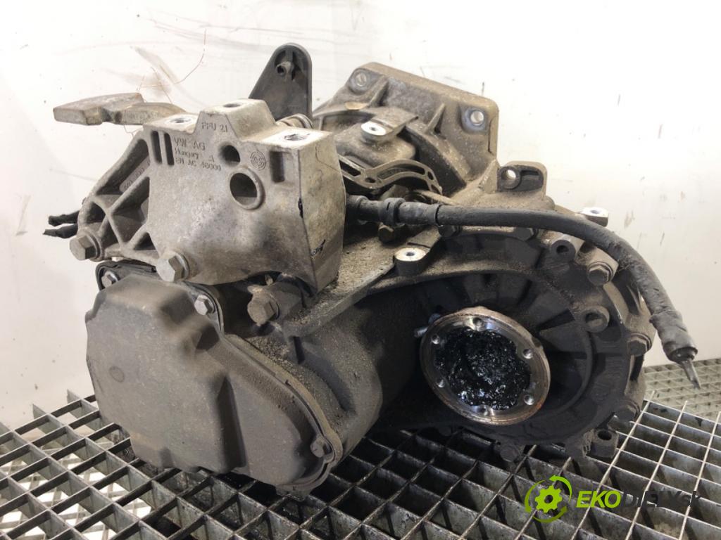 VW GOLF VII Kombi 2015 81 kW 1.6 TDI 1598 Prevodovka QYB (Prevodovka)