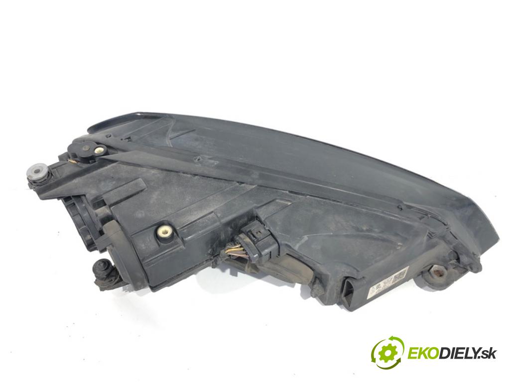 VW GOLF VII Kombi 2015 81 kW 1.6 TDI 1598 Svetlomet ľavy predný 5G1941005