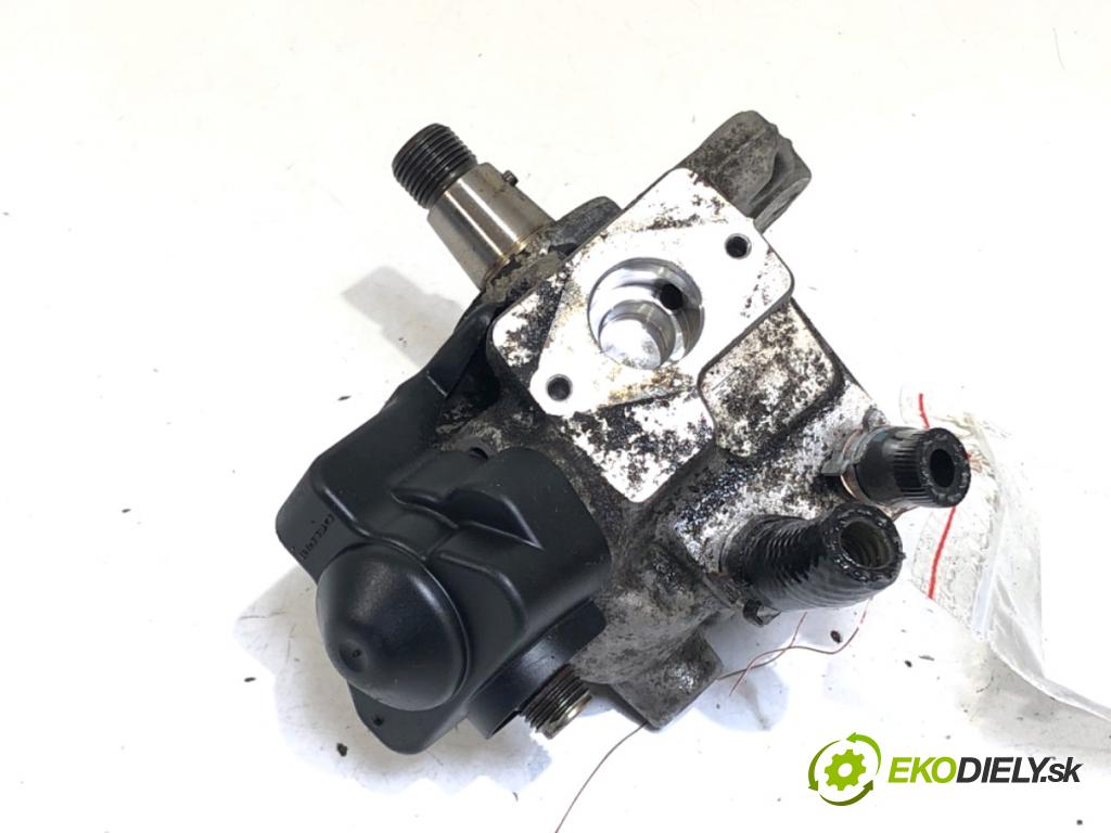 VW GOLF VII Kombi 2015 81 kW 1.6 TDI 1598 Pumpa vstrekovacia 04B130755F (Vstrekovacie čerpadlo)