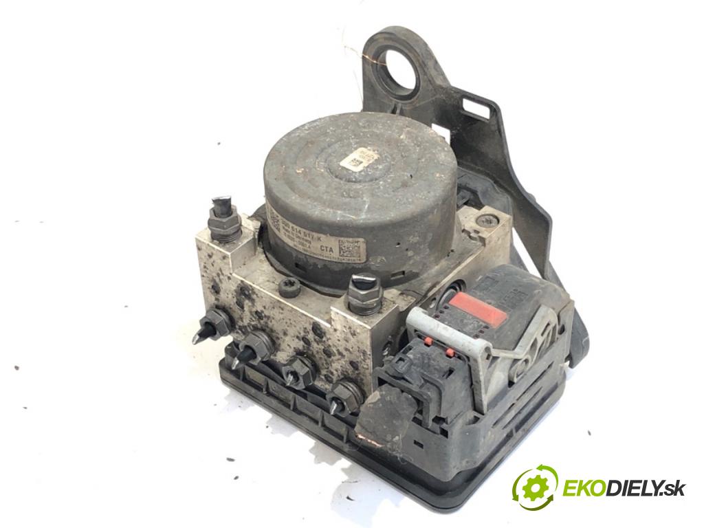 VW GOLF VII Kombi 2015 81 kW 1.6 TDI 1598 Pumpa ABS 3Q0614517K (Pumpa ABS)