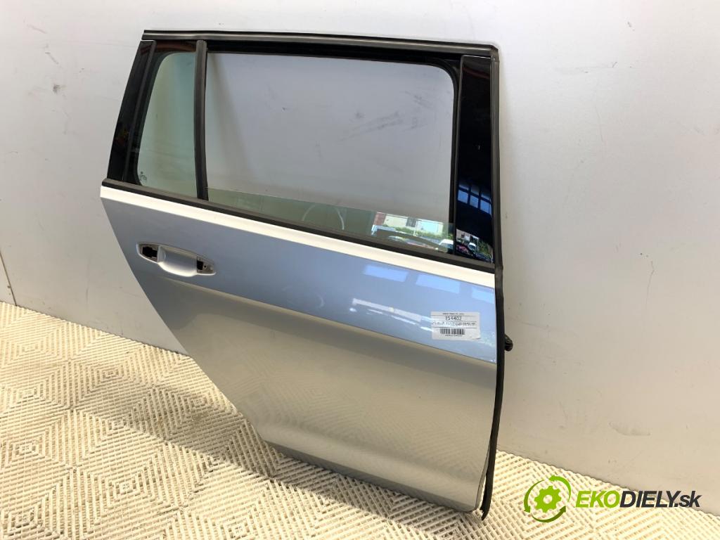 VW GOLF VII Kombi 2015 81 kW 1.6 TDI 1598 dveře pravý zadní část LA7W LA7W
