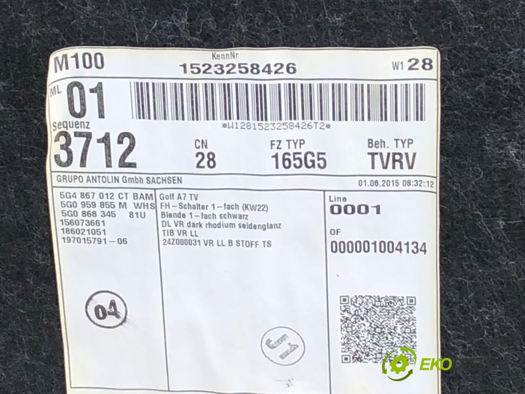 VW GOLF VII Kombi 2015 81 kW 1.6 TDI 1598 ča dveře pravý přední část
