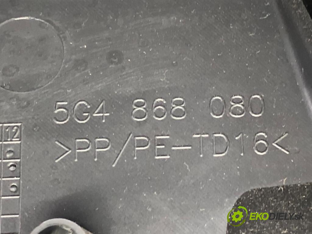 VW GOLF VII Kombi 2015 81 kW 1.6 TDI 1598 ča dveře pravý přední část