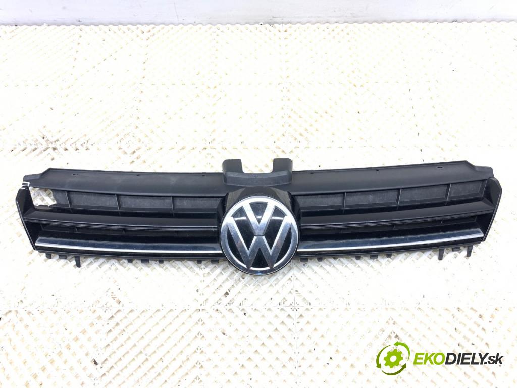 VW GOLF VII Kombi 2015 81 kW 1.6 TDI 1598 mřížka maska 5G0853653E (Přední mřížka (maska chladiče))