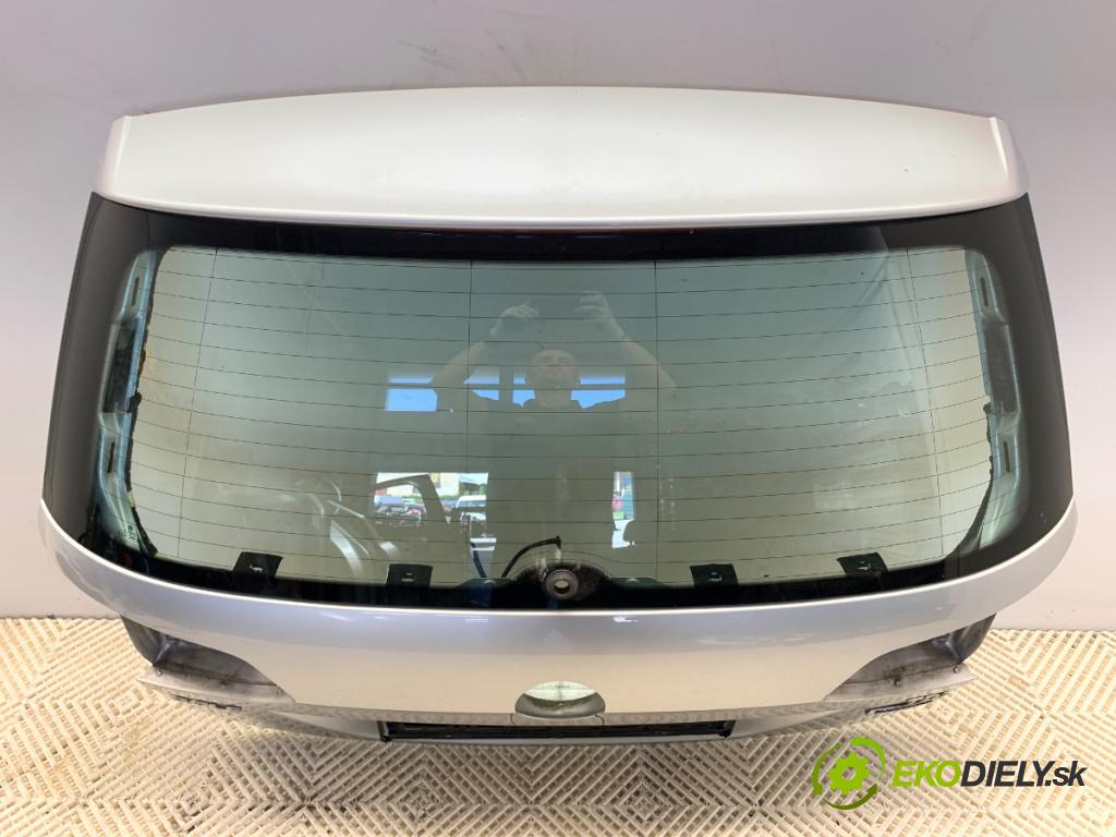VW GOLF VII Kombi 2015 81 kW 1.6 TDI 1598 kapota zadní část LA7W LA7W
