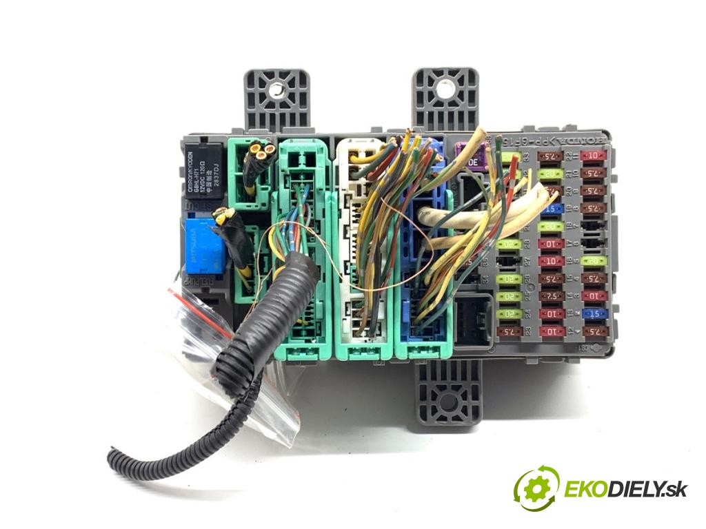 HONDA CIVIC VIII liftback 2007 103 kW 1.8 (FN1, FK2) 1799 modul BSI  (Pojistková skříňka)