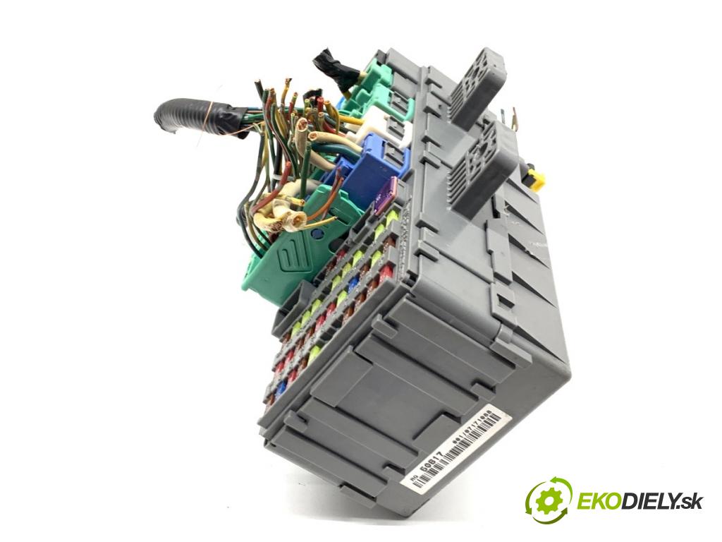 HONDA CIVIC VIII liftback 2007 103 kW 1.8 (FN1, FK2) 1799 modul BSI  (Pojistková skříňka)