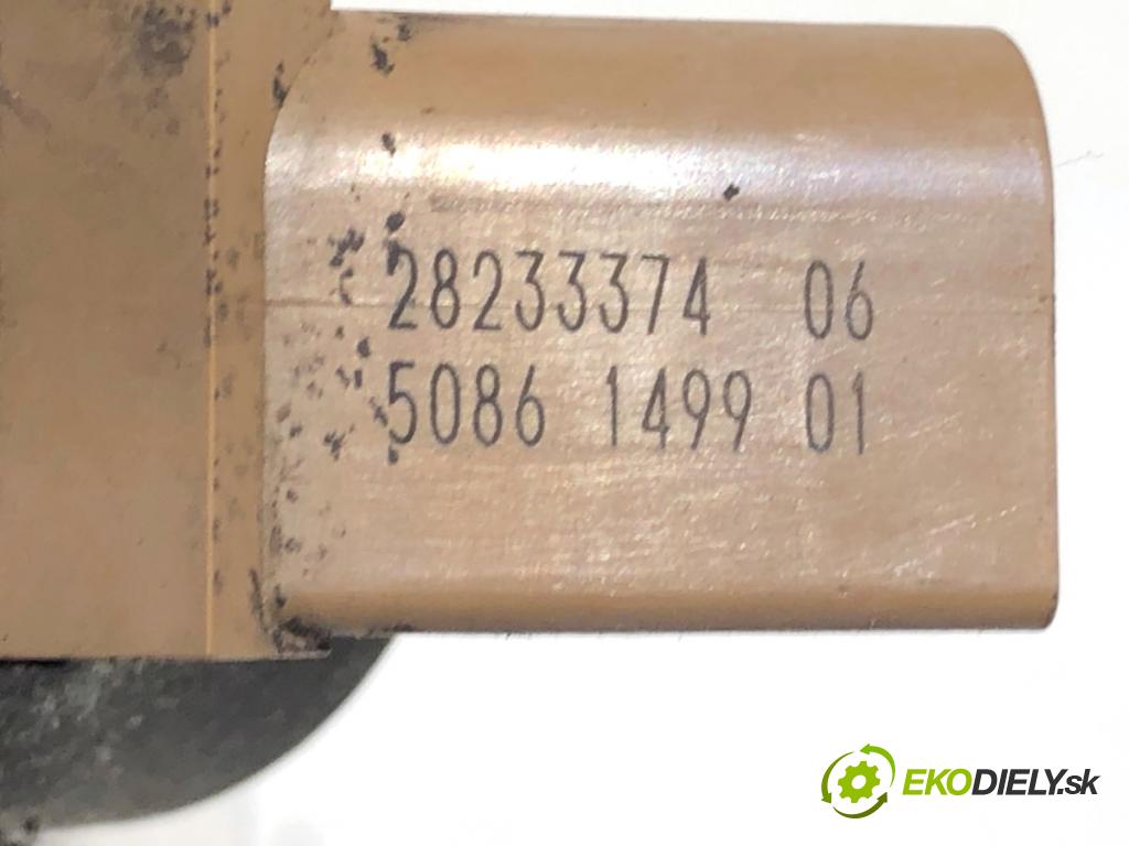 VW GOLF VII Kombi 2015 81 kW 1.6 TDI 1598 Regulátor tlaku paliva 28233374 (Palivový systém ostatné)