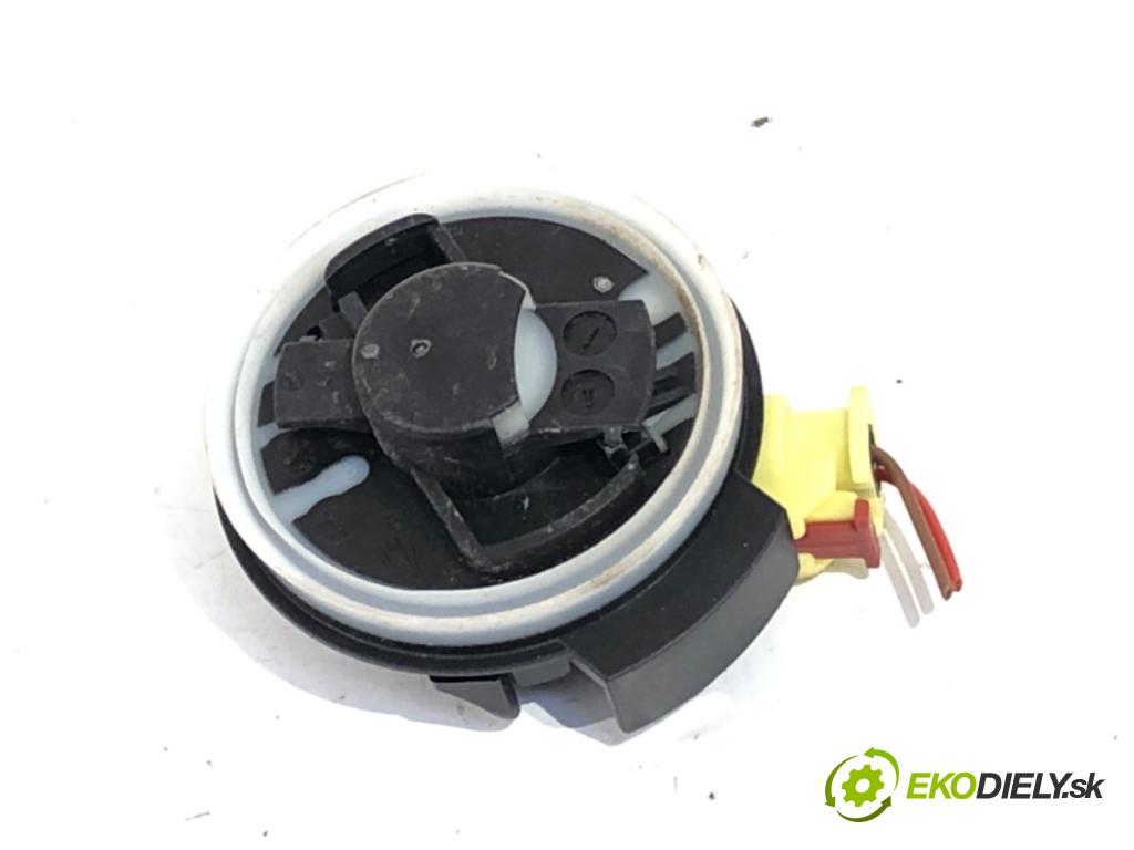 VW GOLF VII Kombi 2015 81 kW 1.6 TDI 1598 Snímač nárazu 5Q0959354 (Snímač nárazu)