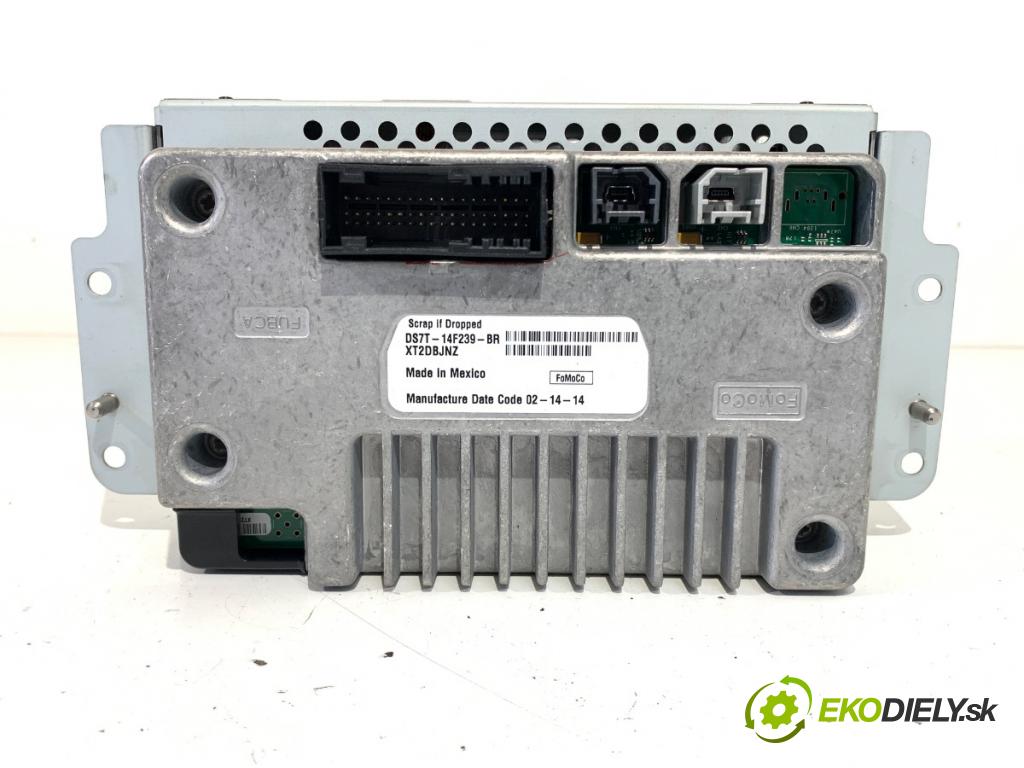 FORD MONDEO MK5 liftback 2014 176 kW 2.0 EcoBoost 1999 Dislpej DS7T-14F239-BR (Prístrojová doska)