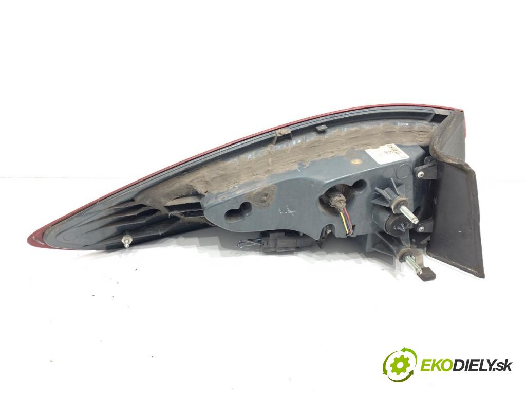 FORD MONDEO MK5 liftback 2014 176 kW 2.0 EcoBoost 1999 světlo pravý zadní část DS73-13404-BN