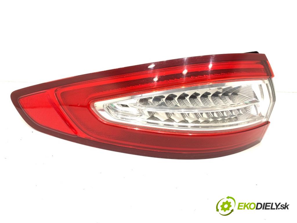 FORD MONDEO MK5 liftback 2014 176 kW 2.0 EcoBoost 1999 světlo levý zadní část DS73-13405-BN