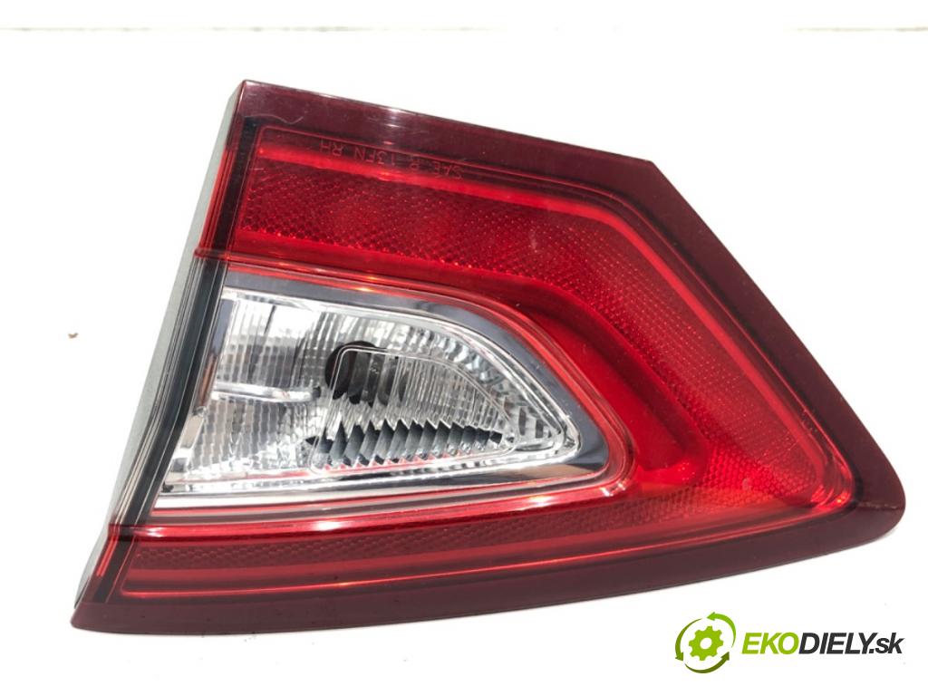 FORD MONDEO MK5 liftback 2014 176 kW 2.0 EcoBoost 1999 světlo zadní část pravá vnitřní DS73-13A602-BE (Klika dveří ostatní)
