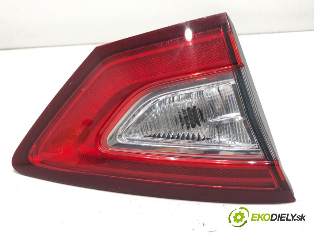 FORD MONDEO MK5 liftback 2014 176 kW 2.0 EcoBoost 1999 světlo zadní část levá strana vnitřní DS73-13A603-BE (Klika dveří ostatní)