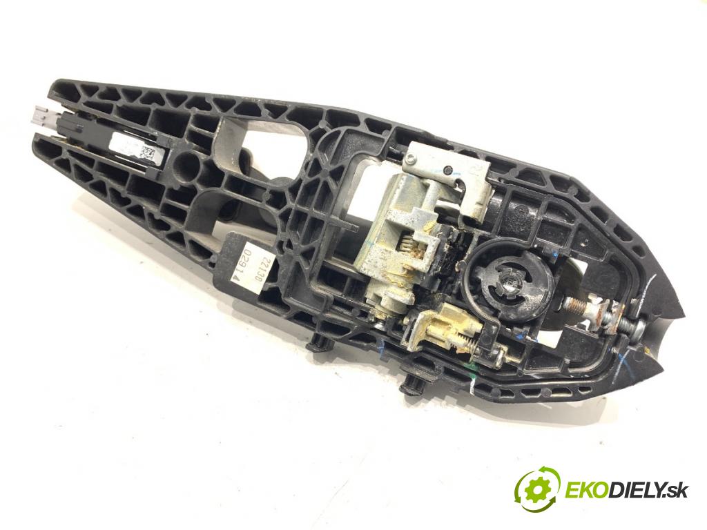 FORD MONDEO MK5 liftback 2014 176 kW 2.0 EcoBoost 1999 klika vnejší pravý zadní část