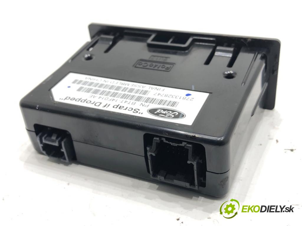 FORD MONDEO MK5 liftback 2014 176 kW 2.0 EcoBoost 1999 HNÍZDO: USB BT4T-14F014-AE