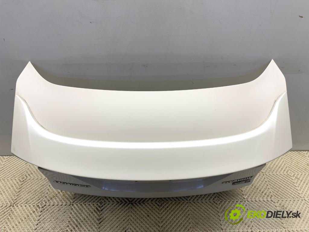 FORD MONDEO MK5 liftback 2014 176 kW 2.0 EcoBoost 1999 kapota zadní část PN3KP0