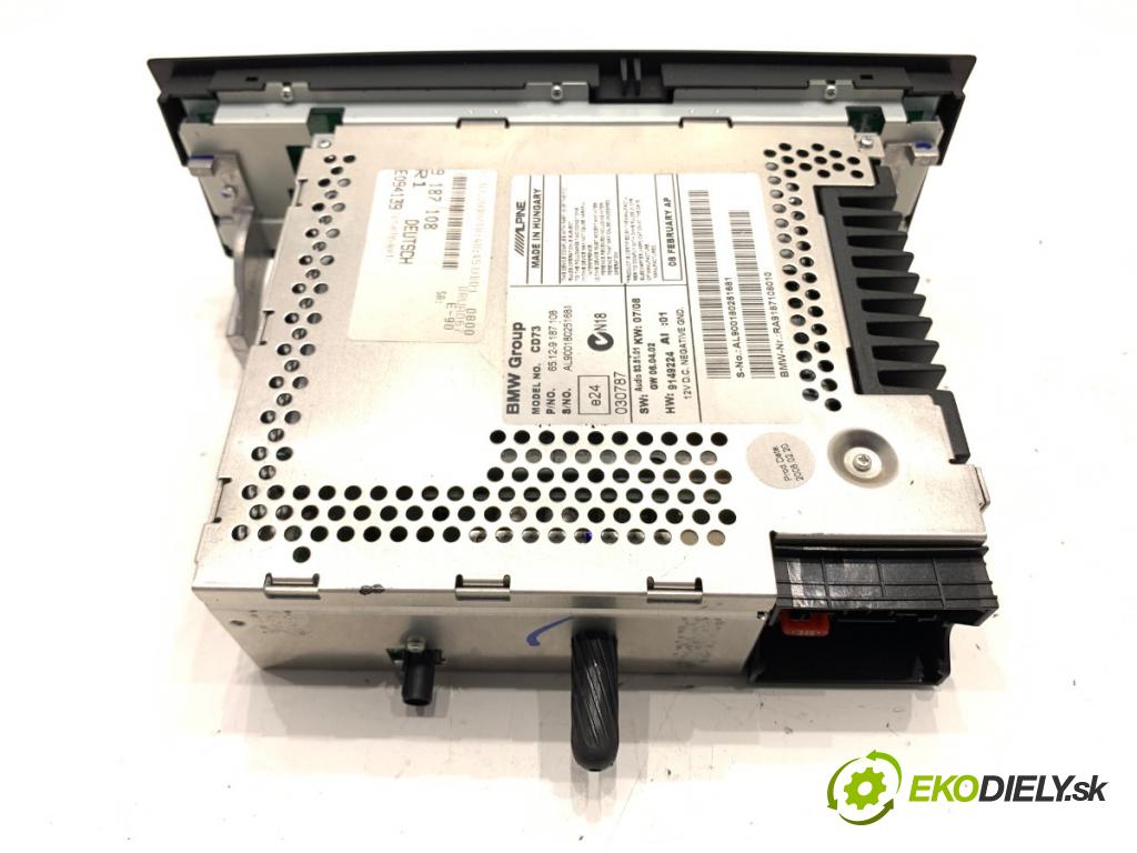 BMW E90 sedan 2008 125 kW 320 i 1995 RADIO 9187108 (Audio zariadenie)