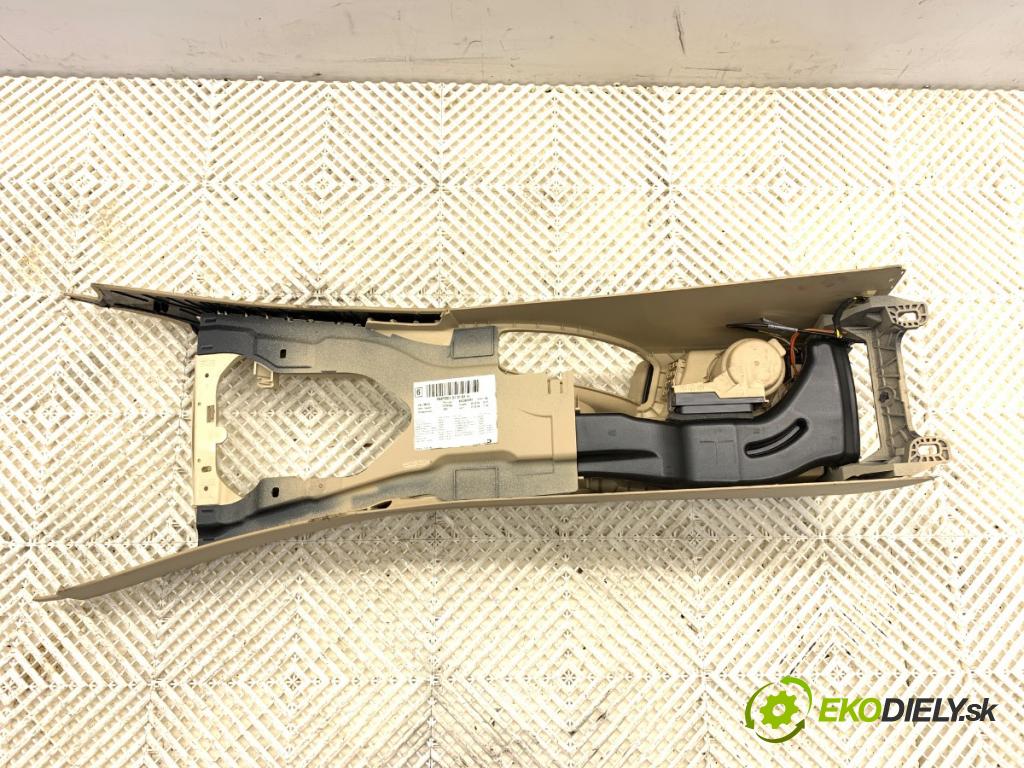 BMW E90 sedan 2008 125 kW 320 i 1995 Tunel stredový 7075357 (Stredový tunel)