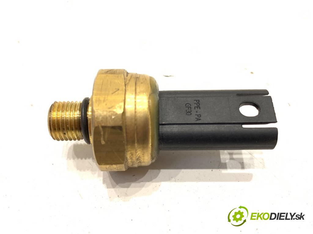 BMW E90 sedan 2008 125 kW 320 i 1995 Snímač tlaku paliva 9899007 (Snímač)