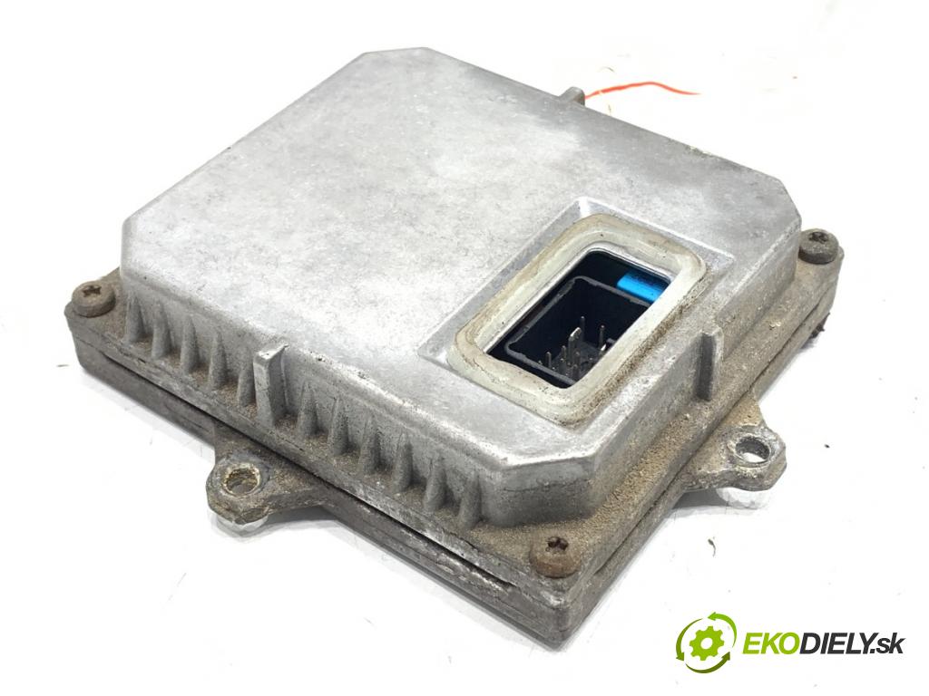 AUDI A3 8P liftback 2003 103 kW 2.0 TDI 16V 1968 Menič XENON 1307329066 (Riadiaca jednotka xenónu)