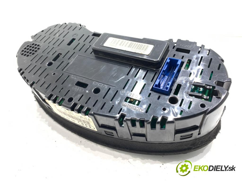 AUDI A3 8P liftback 2003 103 kW 2.0 TDI 16V 1968 Prístrojovka 8P0920930F (Prístrojová doska)