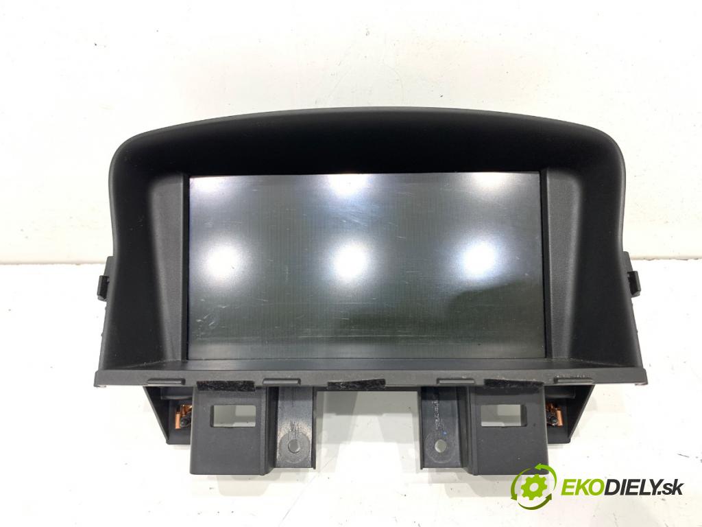 CHEVROLET CRUZE liftback 2012 104 kW 1.8 1796 Dislpej 22764032 (Prístrojová doska)