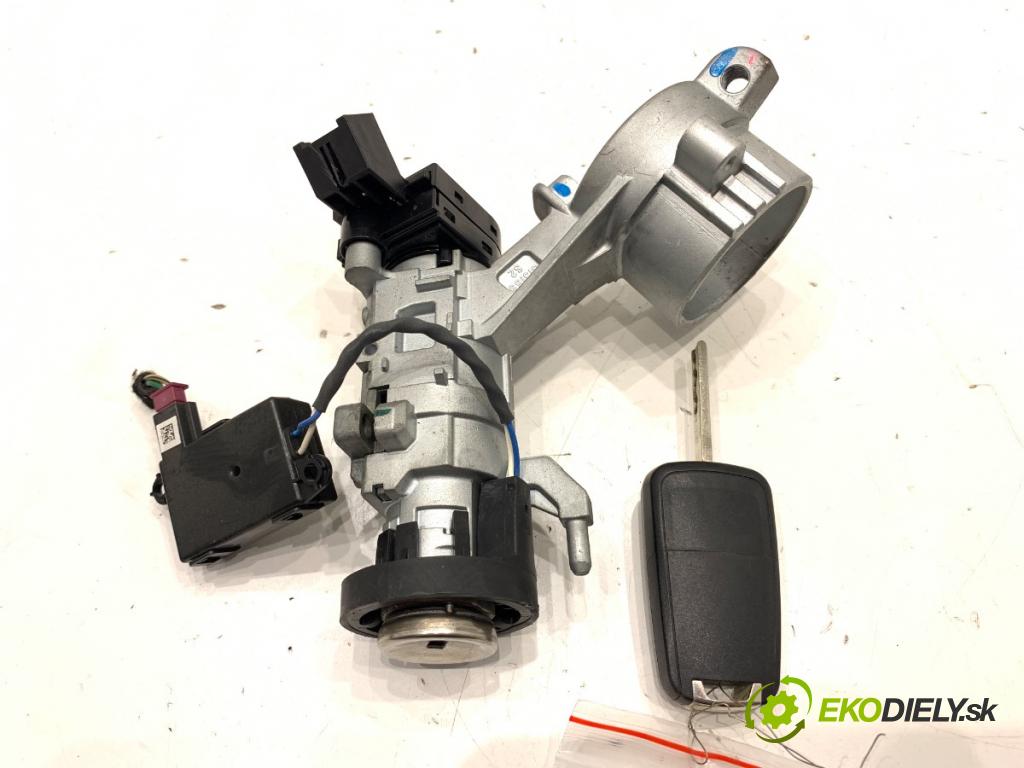 CHEVROLET CRUZE liftback 2012 104 kW 1.8 1796 spinačka 20939745 (Spínacia skrinka)