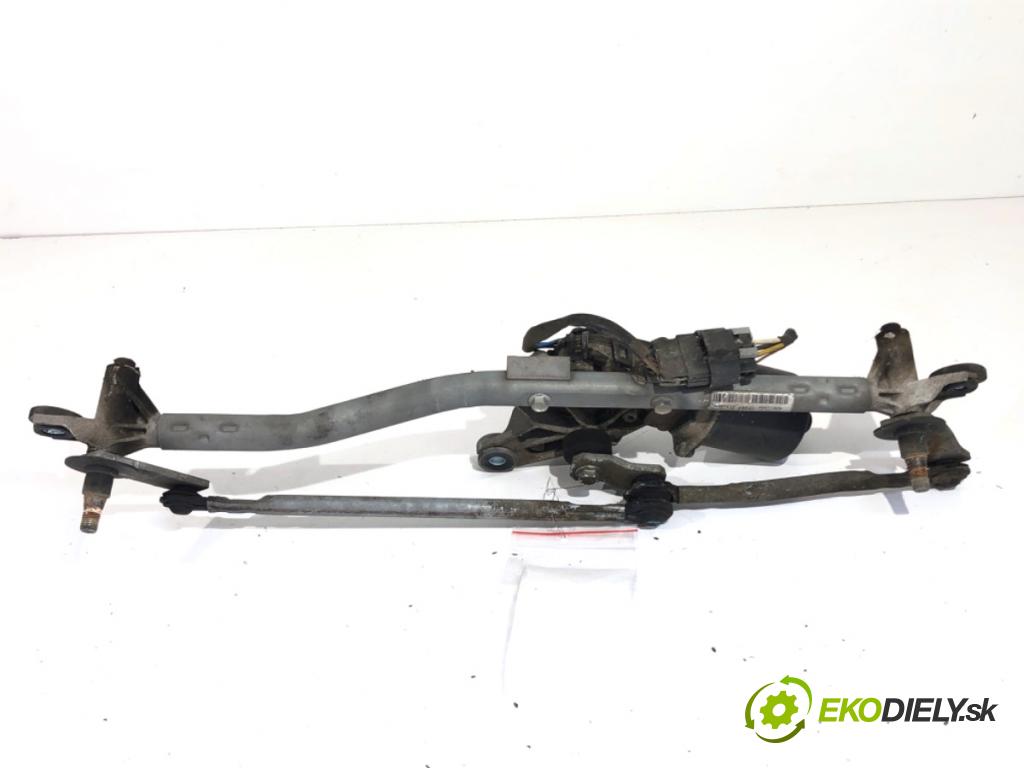 CHEVROLET CRUZE liftback 2012 104 kW 1.8 1796 Mechanizmus stieračov predný 95971324 (Motorček stieračov predný)