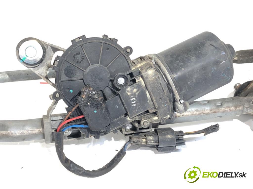 CHEVROLET CRUZE liftback 2012 104 kW 1.8 1796 Mechanizmus stieračov predný 95971324 (Motorček stieračov predný)