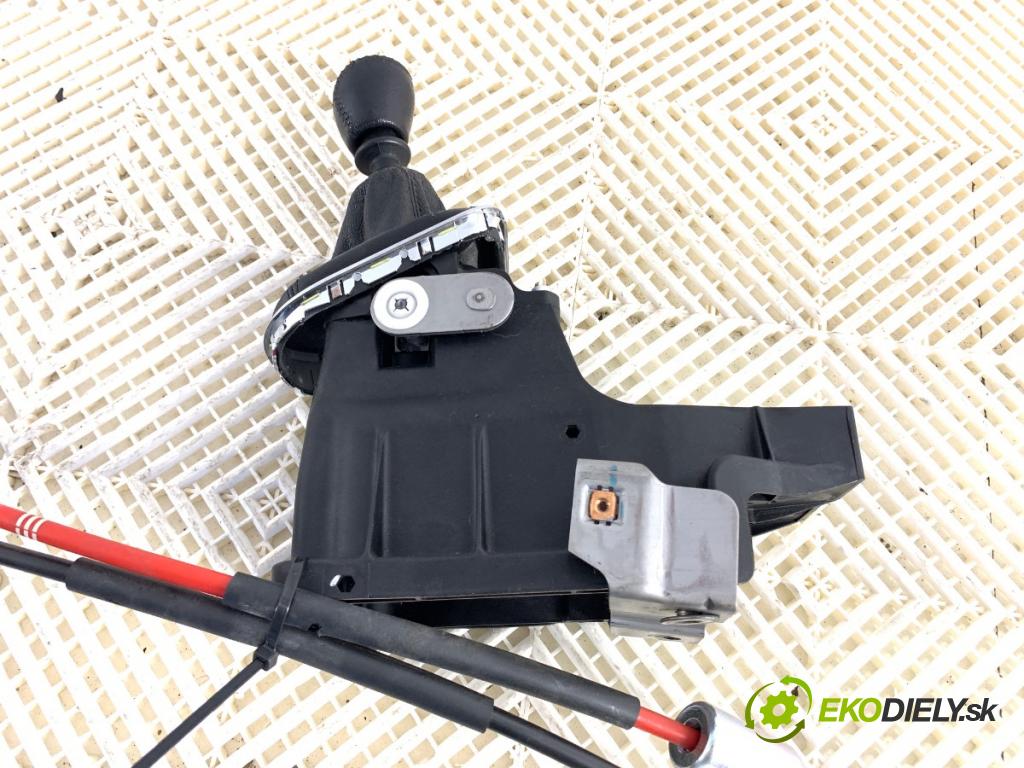 CHEVROLET CRUZE liftback 2012 104 kW 1.8 1796 Kulisa  (Rýchlostná páka (kulisa))