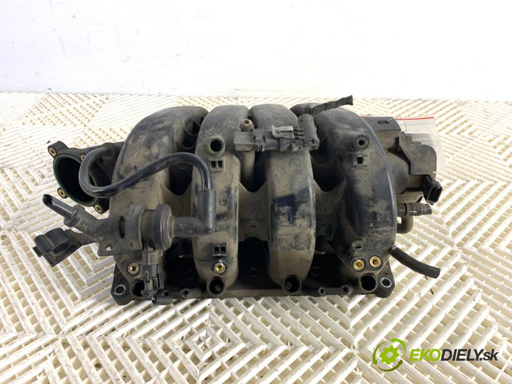 CHEVROLET CRUZE liftback 2012 104 kW 1.8 1796 potrubí sání 55565816 (Sací potrubí)