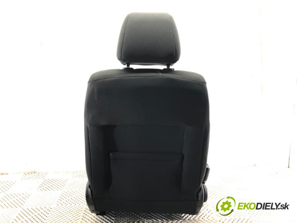 CHEVROLET CRUZE liftback 2012 104 kW 1.8 1796 Sedadlo pravy predný