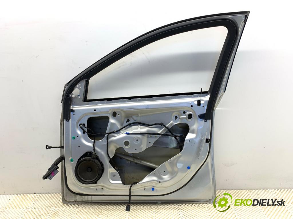CHEVROLET CRUZE liftback 2012 104 kW 1.8 1796 dveře pravý přední část