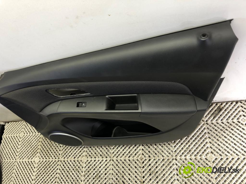 CHEVROLET CRUZE liftback 2012 104 kW 1.8 1796 ča dveře pravý přední část 96940702