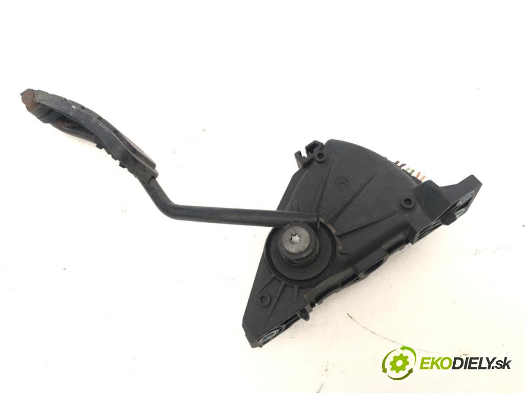 RENAULT MASTER II Autobus 2004 73 kW 2.5 dCi 100 (JDCV) 2463 Potenciometer plynu 7700314525 (Potenciometer plynového pedálu)