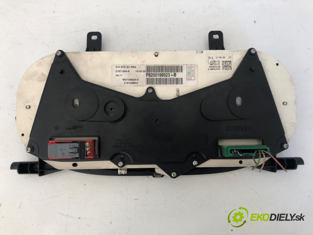RENAULT MASTER II Autobus 2004 73 kW 2.5 dCi 100 (JDCV) 2463 Prístrojovka P8200199523B (Prístrojová doska)