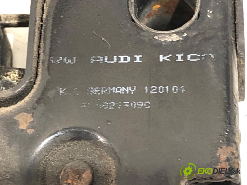 AUDI A3 8P liftback 2003 110 kW 2.0 FSI 1984 zámok kapoty přední část 8P0823509C