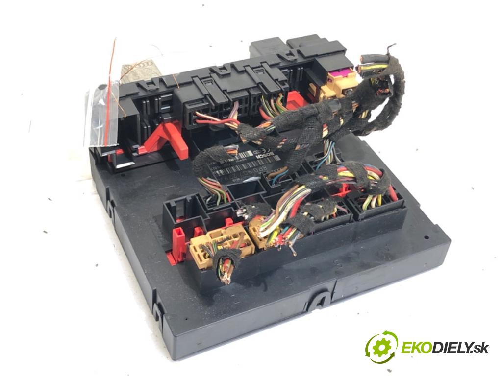 AUDI A3 8P liftback 2003 110 kW 2.0 FSI 1984 Modul BORDNETZ 8P0907279A (Riadiaca jednotka ostatné)