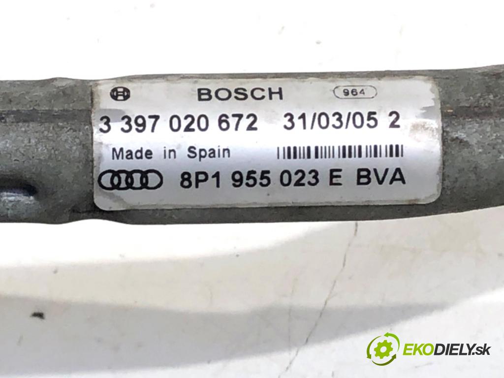 AUDI A3 8P liftback 2003 110 kW 2.0 FSI 1984 Mechanizmus stieračov predný 8P1955023E (Motorček stieračov predný)