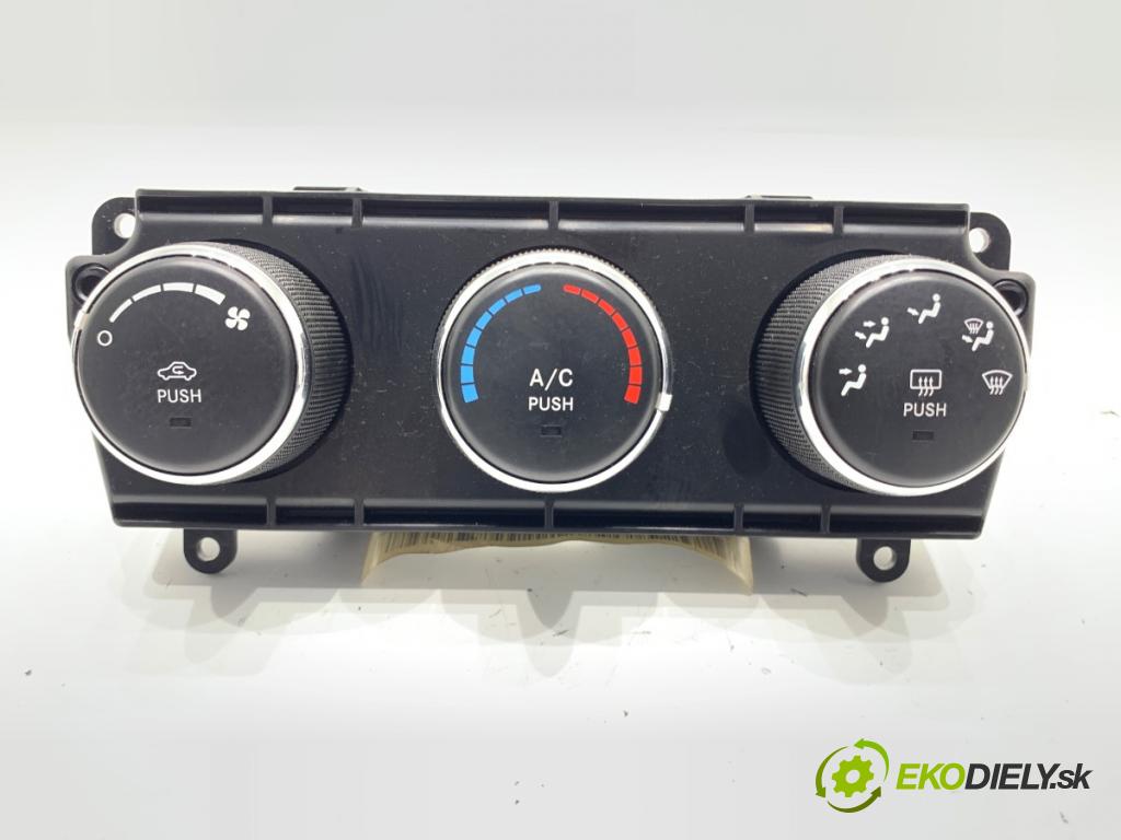 DODGE CALIBER liftback 2010 115 kW 2.0 1998 Panel ovládania kúrenia 55111969AB (Prepínacie páčky pod volantom)