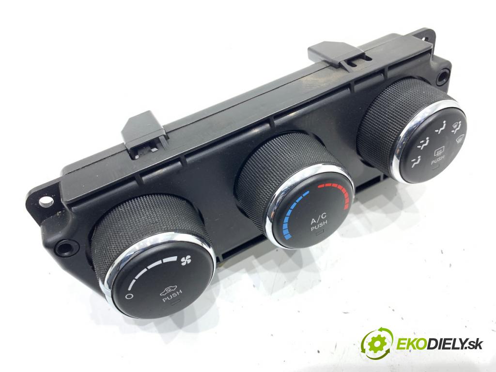 DODGE CALIBER liftback 2010 115 kW 2.0 1998 Panel ovládania kúrenia 55111969AB (Prepínacie páčky pod volantom)