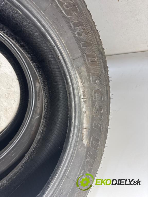 --- ---      PNEUMATIKA: 4X 275/55 20" BRIDGESTONE AS A/S: All: Season: 113T: