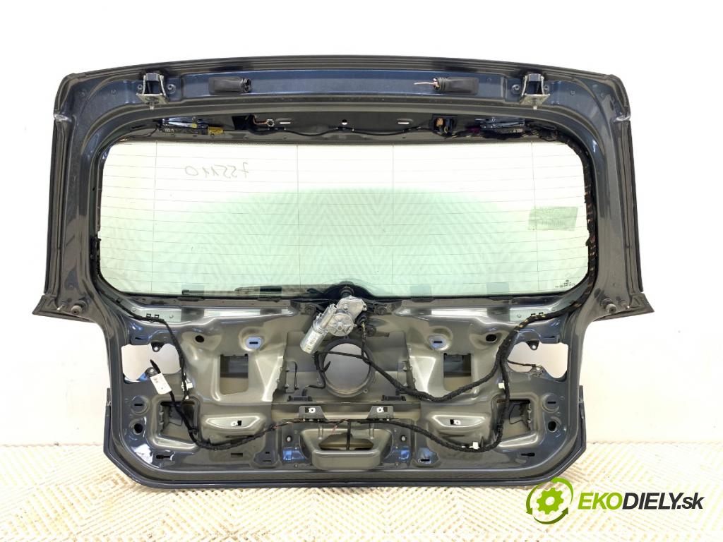 VW GOLF VII Kombi 2018 85 kW 1.6 TDI 1598 kapota zadní část LR7H
