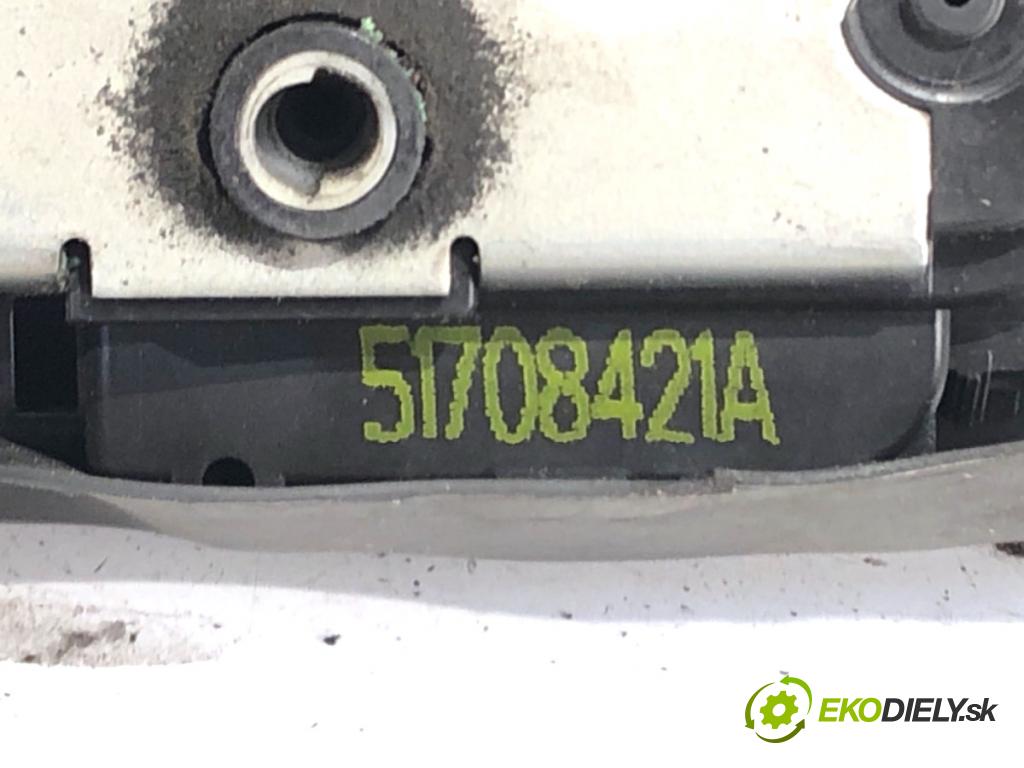 FIAT CROMA Kombi 2005 110 kW 1.9 D Multijet (194AXC1B, 194AXC12) 1910 zámok dveře levý přední část 51708421A