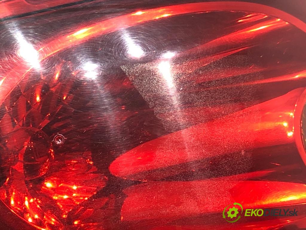 FIAT CROMA Kombi 2005 110 kW 1.9 D Multijet (194AXC1B, 194AXC12) 1910 světlo levý zadní část